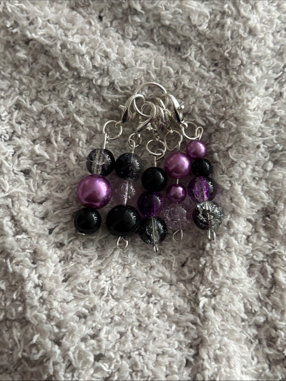 Elegant Purple and Black Beaded stitmarkers (handmade) (5 pieces)